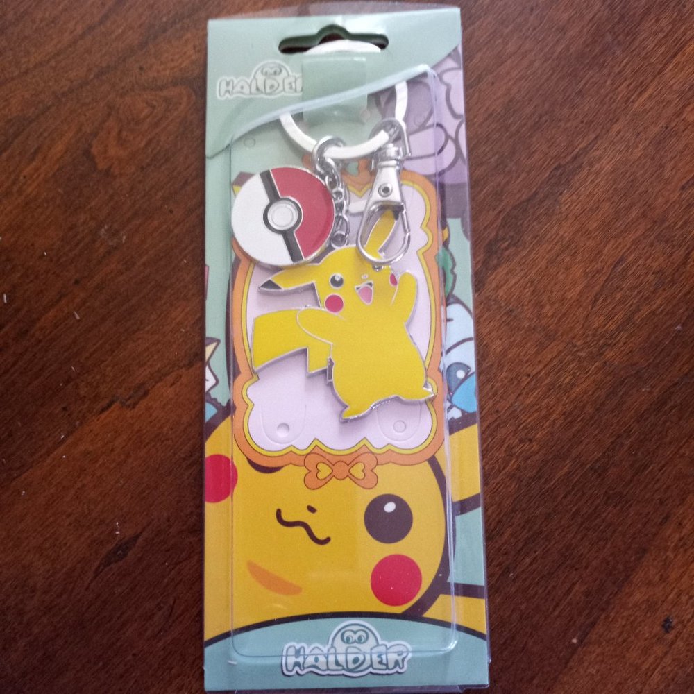 Halder Pokemon Pikachu Keychain with Pokeball